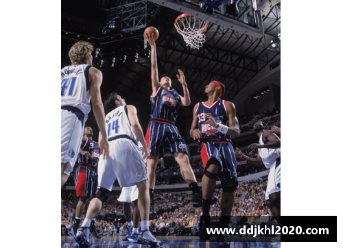 清扬NBA：巨星风采与赛场辉煌  如何在职业生涯中取得成功